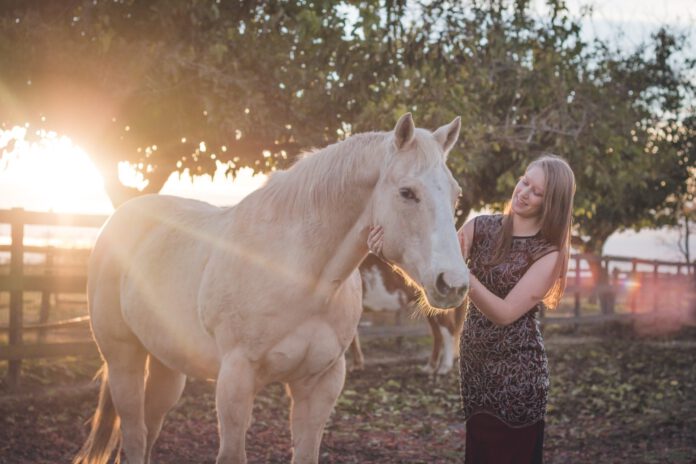 Hest og kvinde